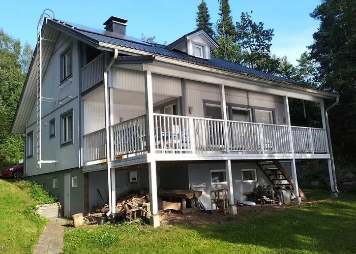 House 56 Km From Helsinki 木屋 Lohja